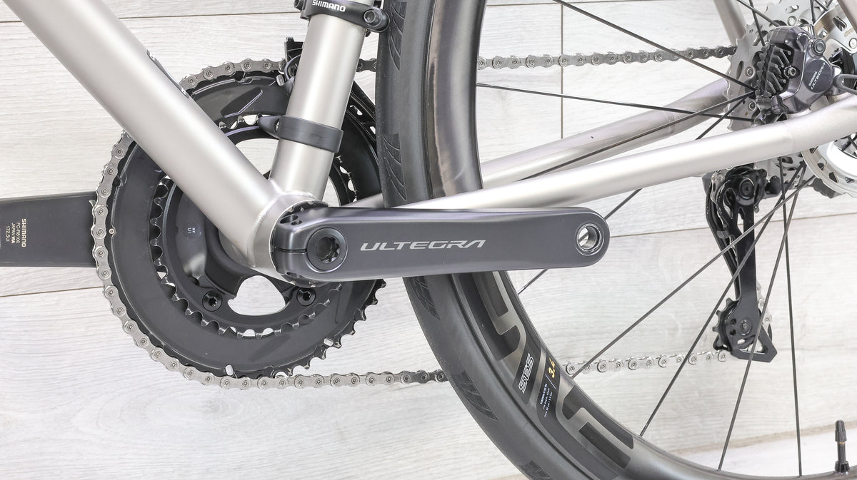 Moots Vamoots CRD Ultegra Di2 w/ENVE SES 3.4 Titanium Road Bike - 2024, 58cm