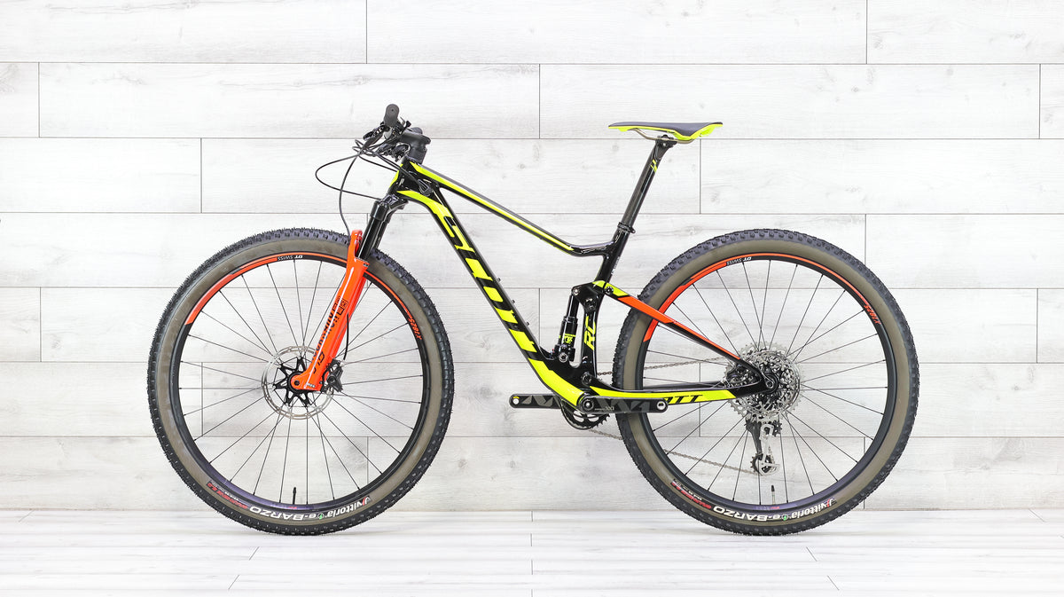 Scott Spark RC 900 World Cup Mountain Bike - 2018, Medium