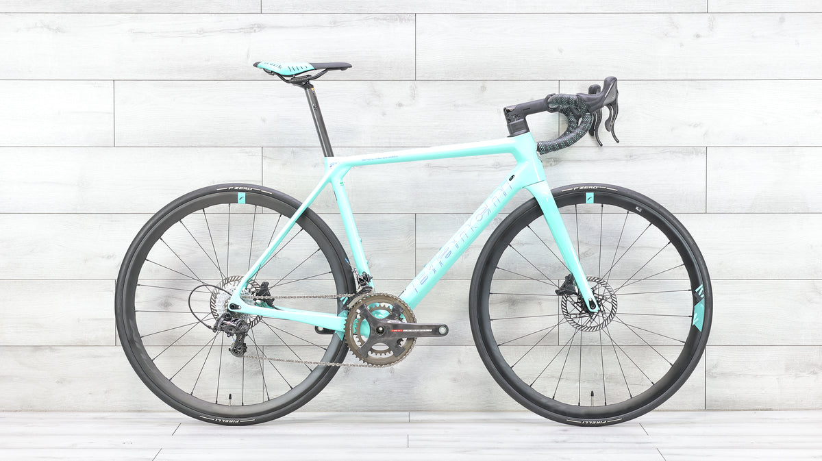 Bianchi Specialissima Campagnolo Super Record Road Bike - 2022, 55cm