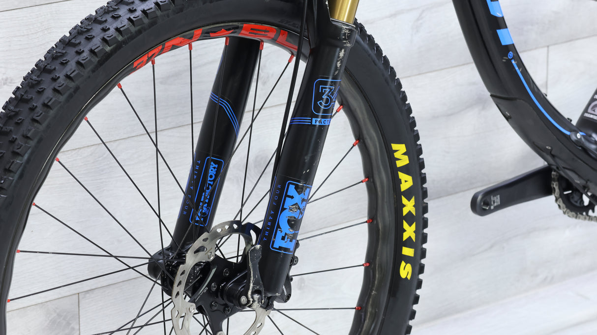 Pivot Mach 4 Carbon Mountain Bike - 2019, Large