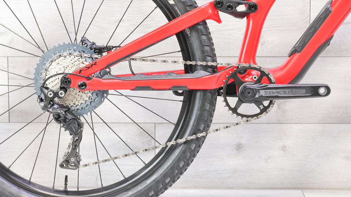Specialized Stumpjumper ST Comp Carbon 27.5 Mountain Bike - 2018, Large