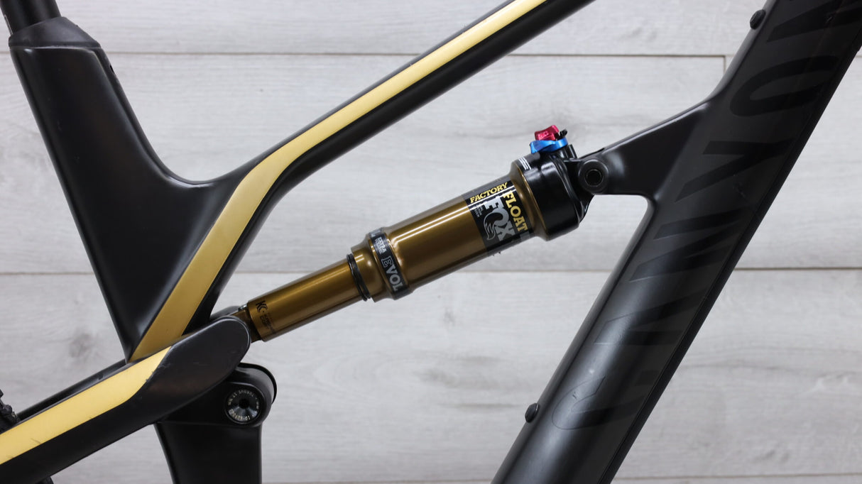 2018 Canyon Spectral CF 9.0 SL Mountain Bike - Medium