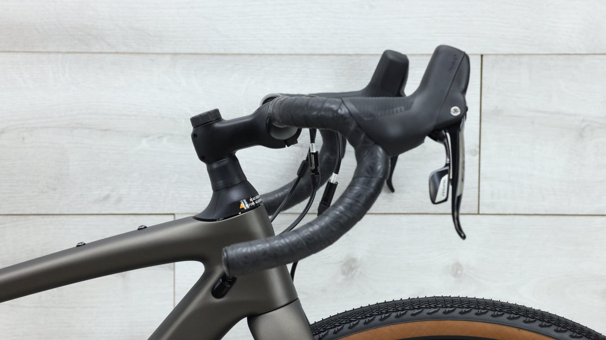 2022 Specialized Diverge Comp Carbon