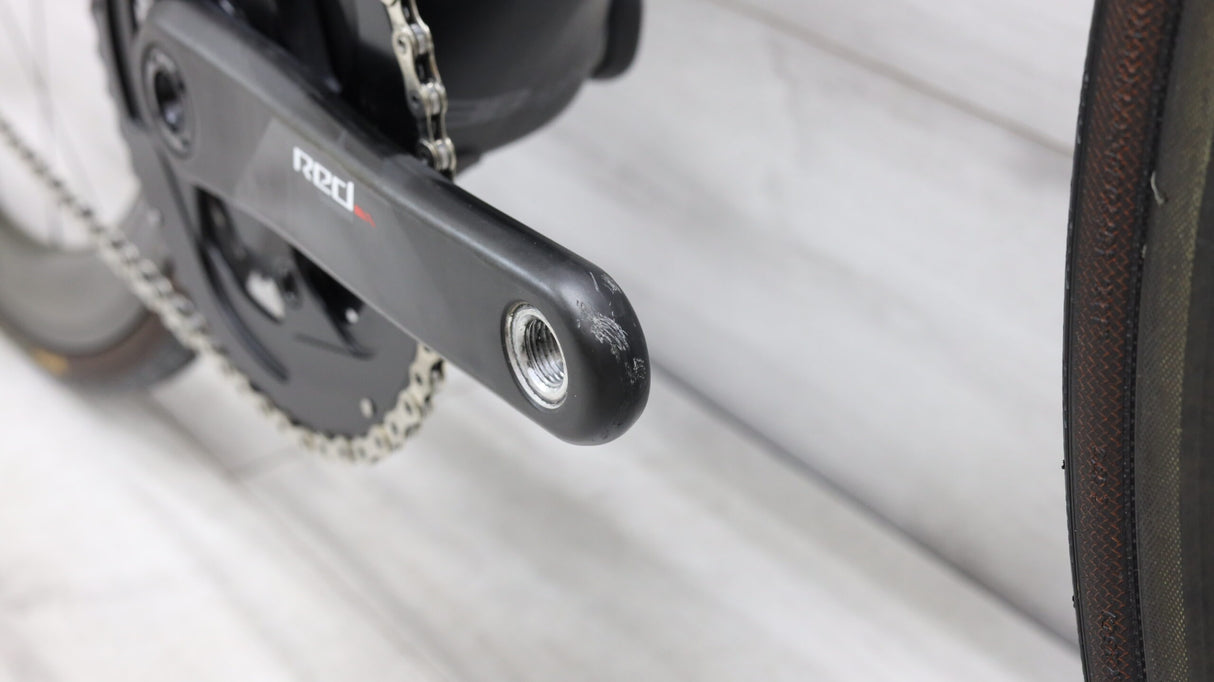 Bicicleta de carretera eTap roja Cervelo R3 2017 - 56 cm