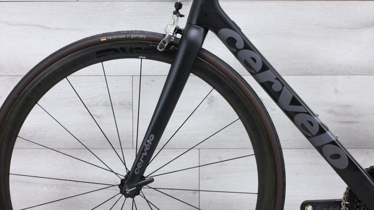 Bicicleta de carretera eTap roja Cervelo R3 2017 - 56 cm