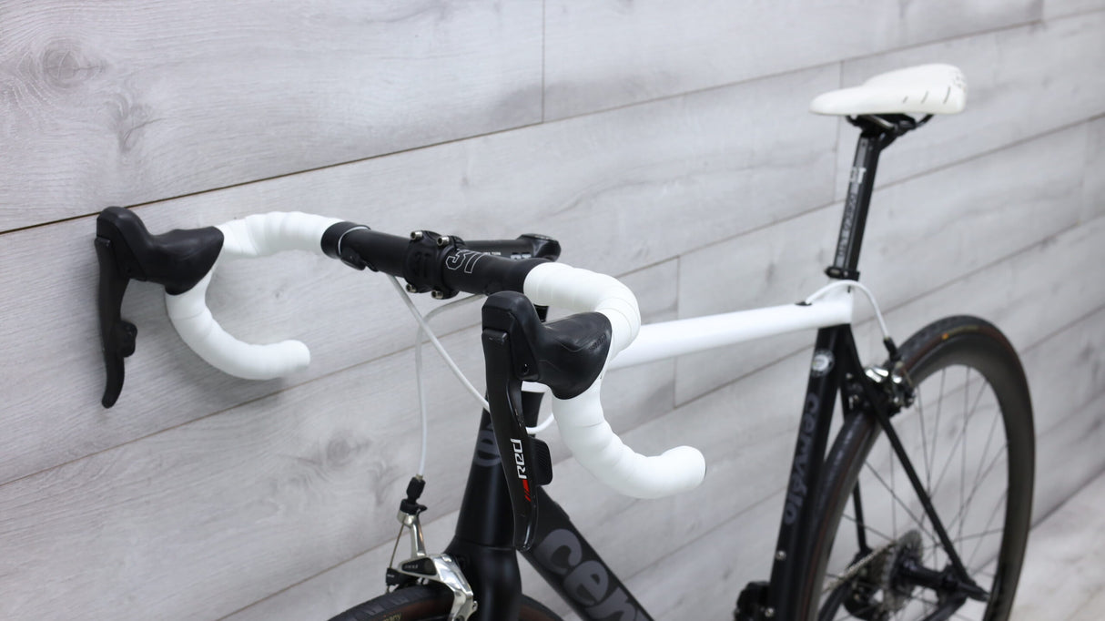 Bicicleta de carretera eTap roja Cervelo R3 2017 - 56 cm