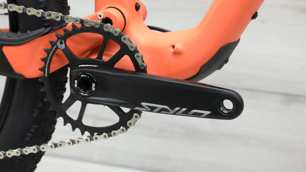 2022 Santa Cruz Blur C X01 AXS Reserve