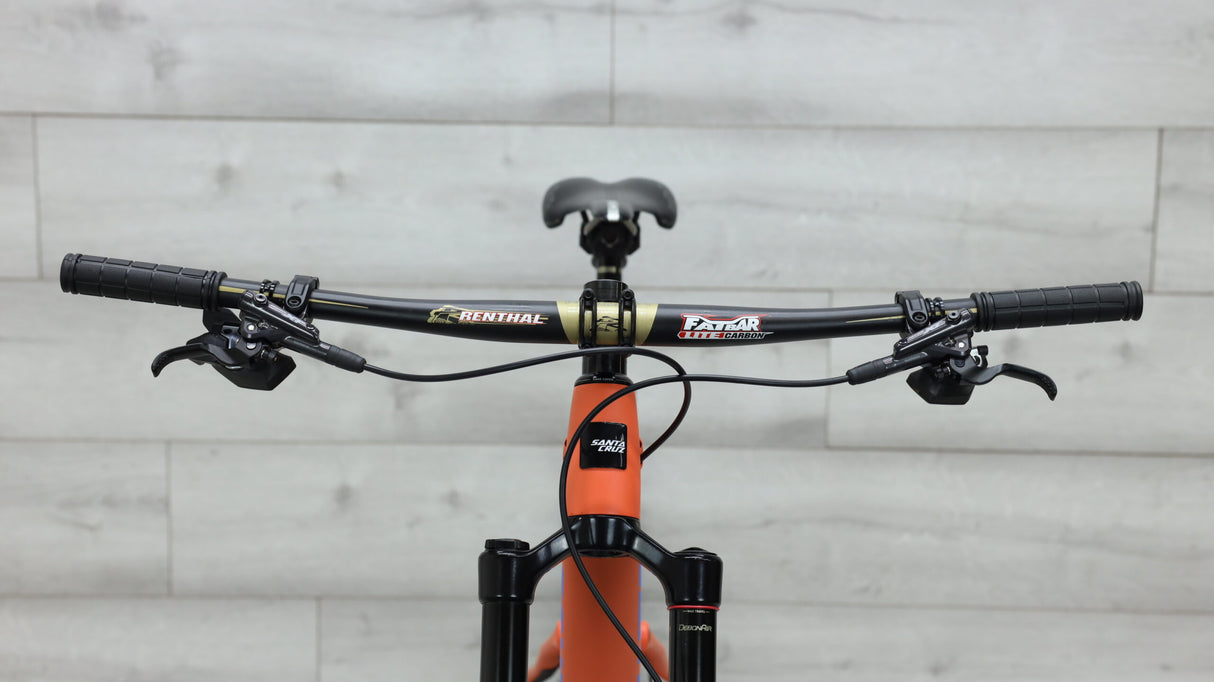 2022 Santa Cruz Blur C X01 AXS Reserve