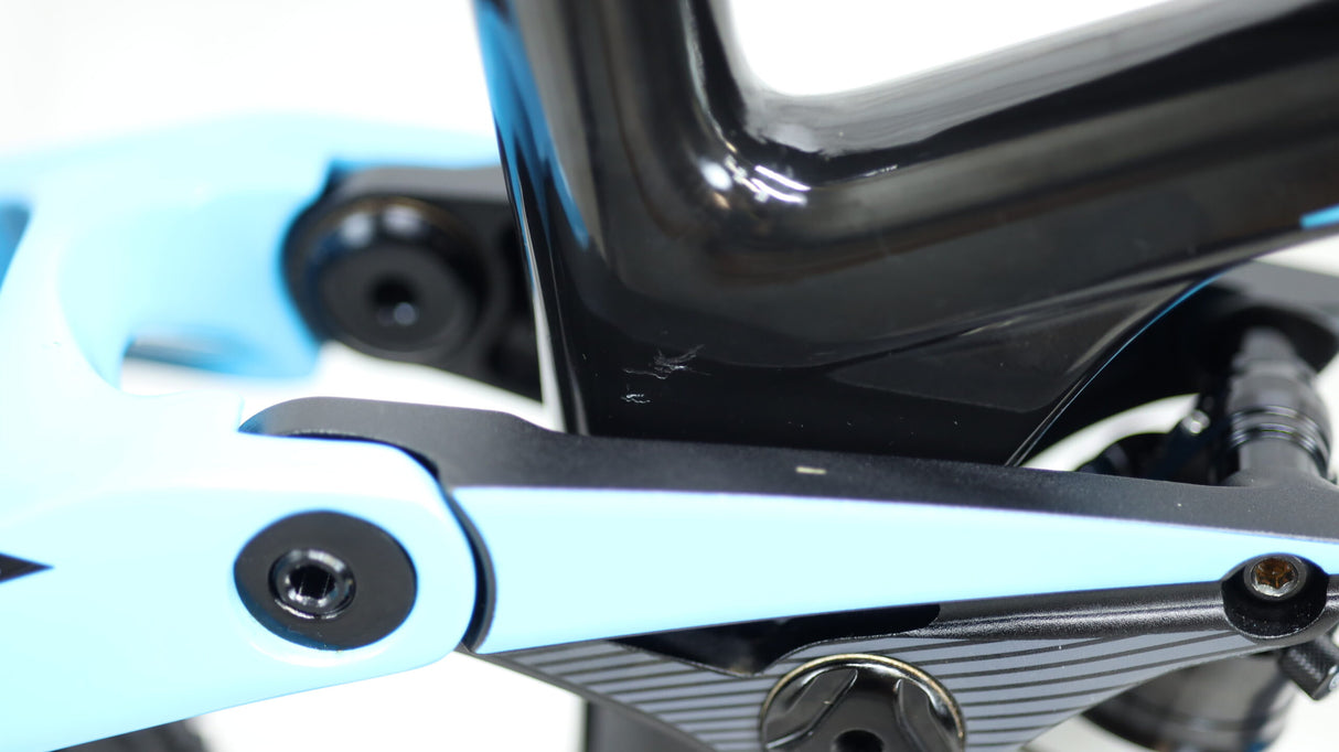 2017 Devinci Django Carbon X01