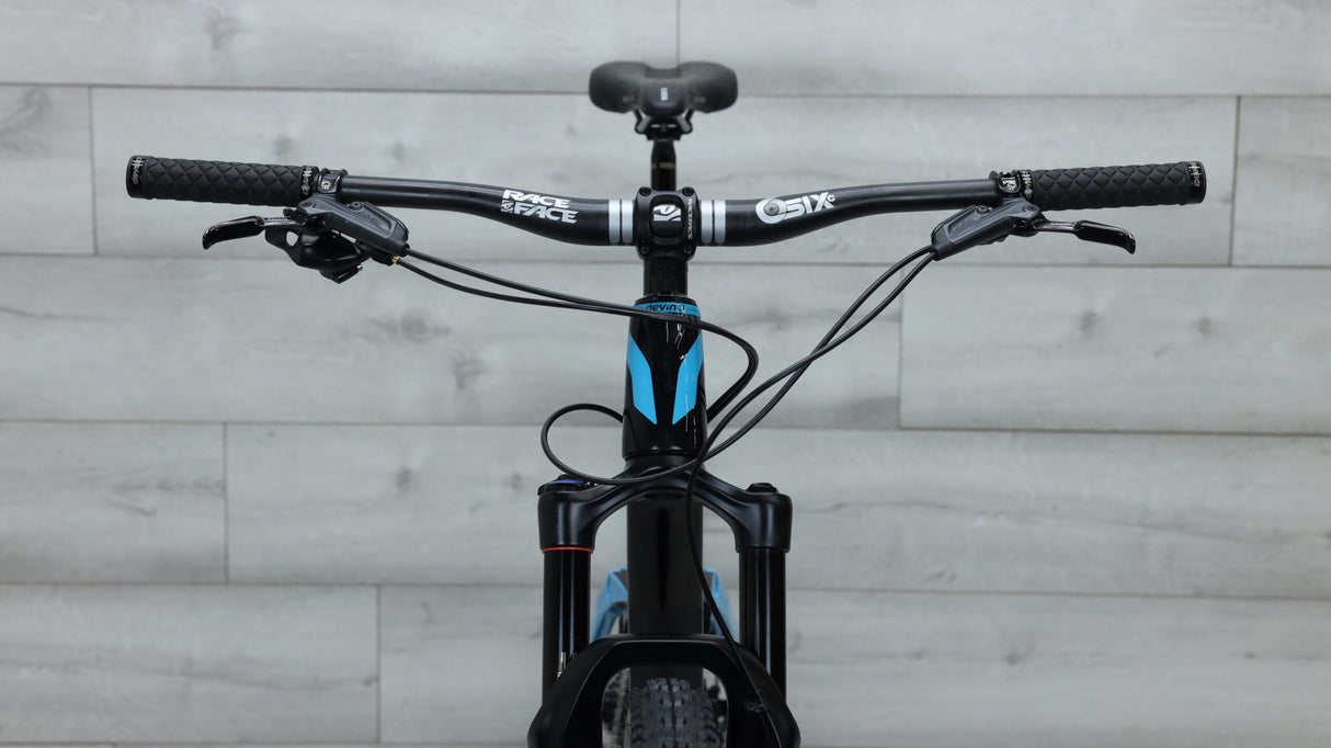 2017 Devinci Django Carbon X01