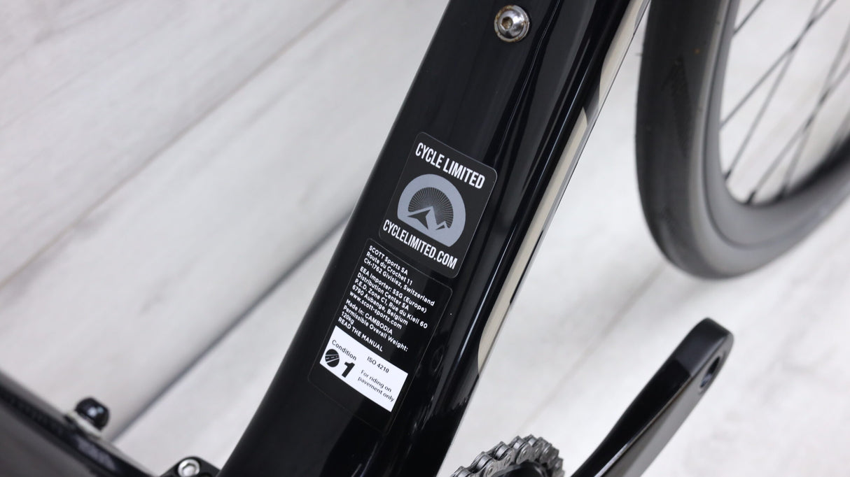 2021 Scott Addict 20 Disc Road Bike - 56cm