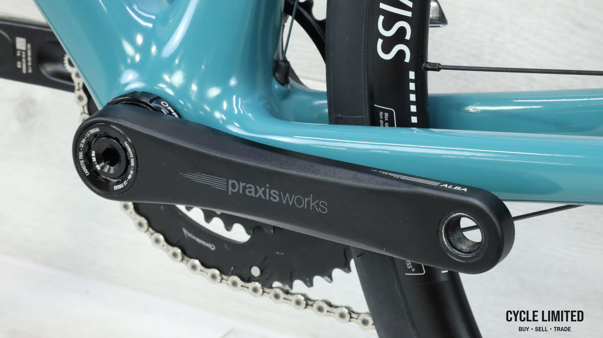 2020 Specialized Roubaix Sport Road Bike - 58cm