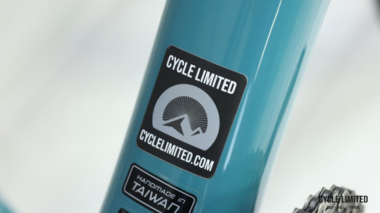 2020 Specialized Roubaix Sport Road Bike - 58cm