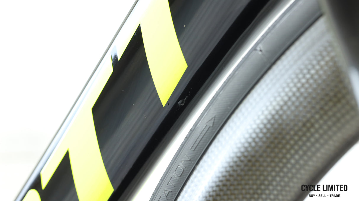 2017 Scott Foil 10 Di2 Road Bike - 52cm