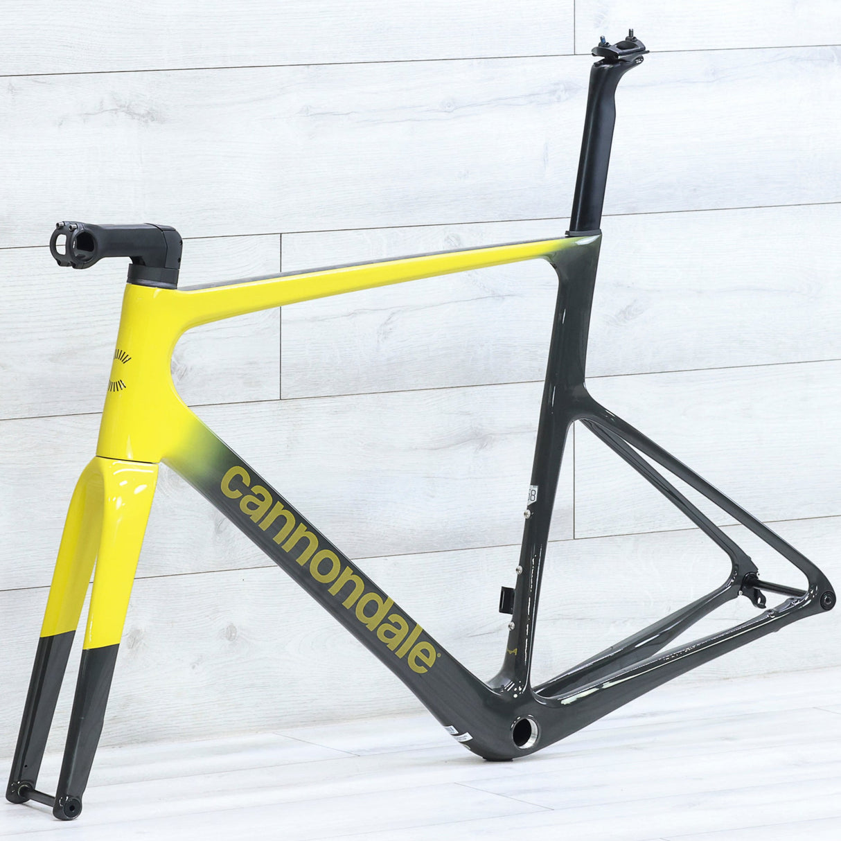 Cannondale SuperSix Evo High Mod Road Bike 700c Laguna Yellow Frameset - 2024, 58cm
