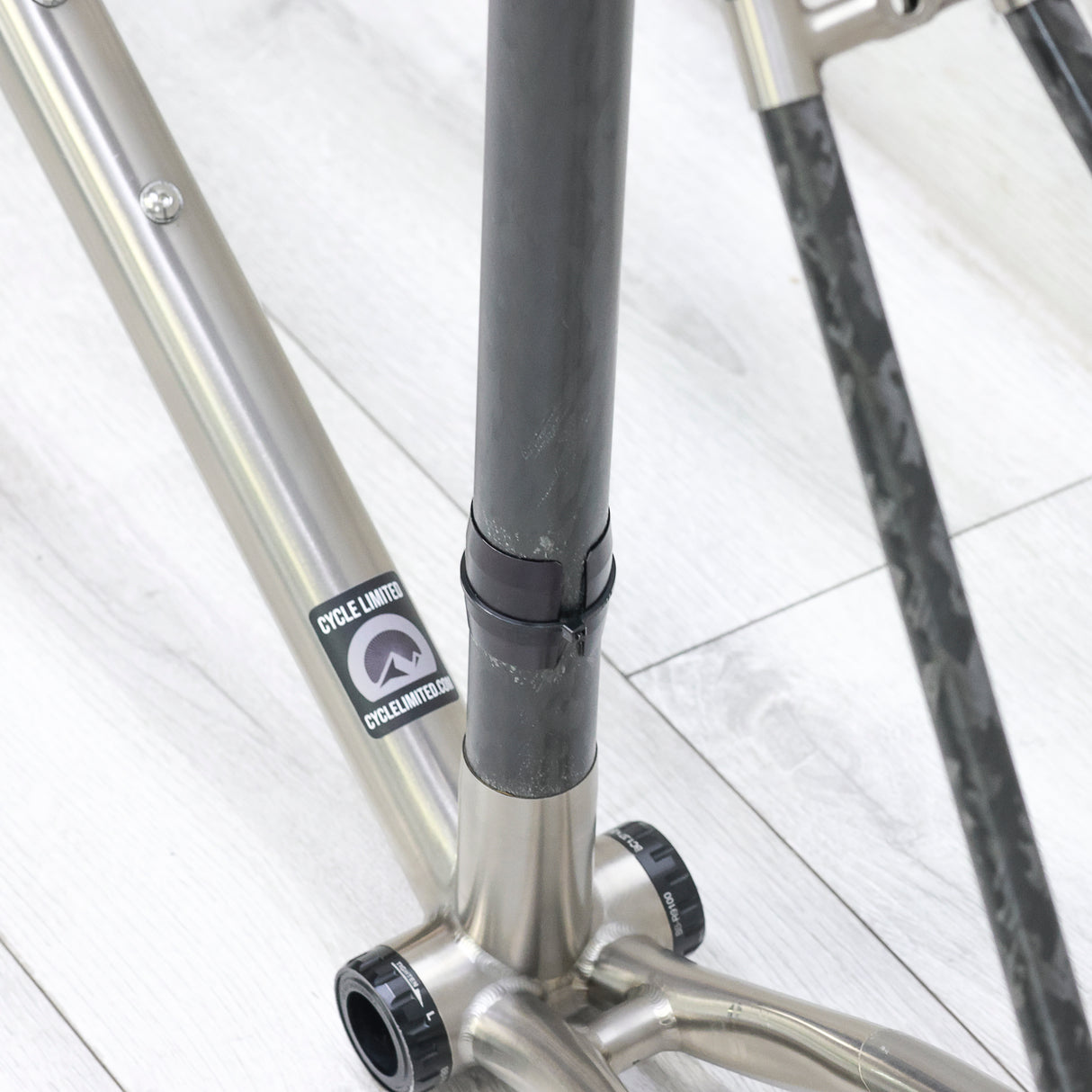 Seven Cycles Odonata Titanium Carbon Road Bike Frameset - 2001, 53cm