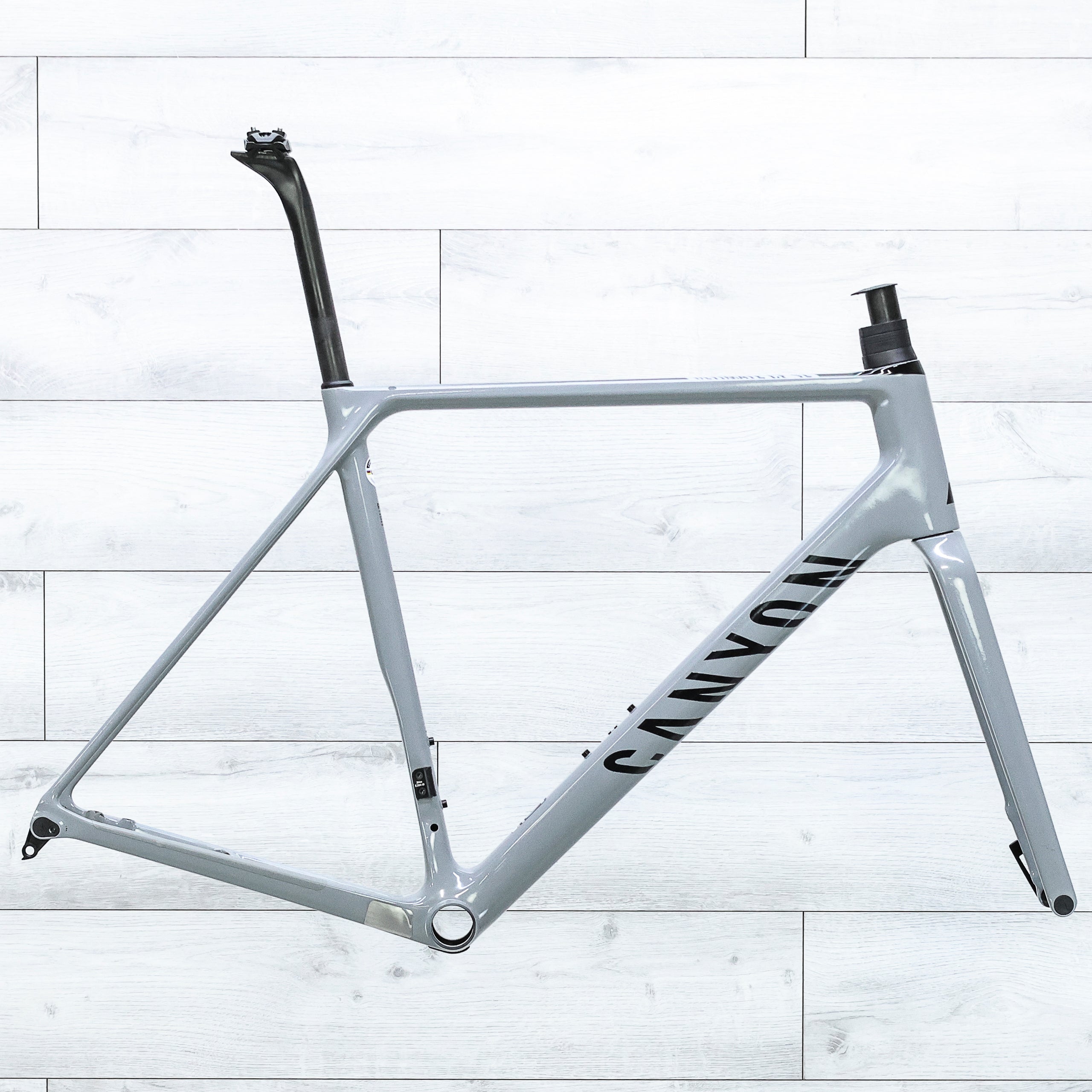 F19770_23cynultCFSL8Frameset_1