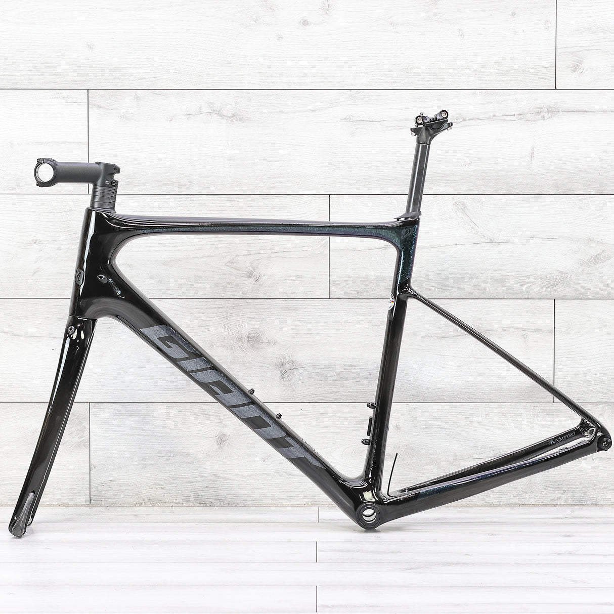 Giant Defy Advance 1 Road Bike Frameset - 2025, Med/Large