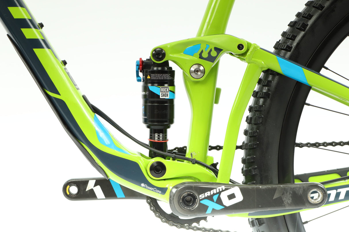 Vélo de montagne Giant Anthem Advanced SX 27.5 2016 - Moyen