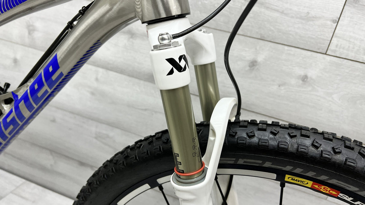 Banshee Phantom  Mountain Bike - 2017, Medium