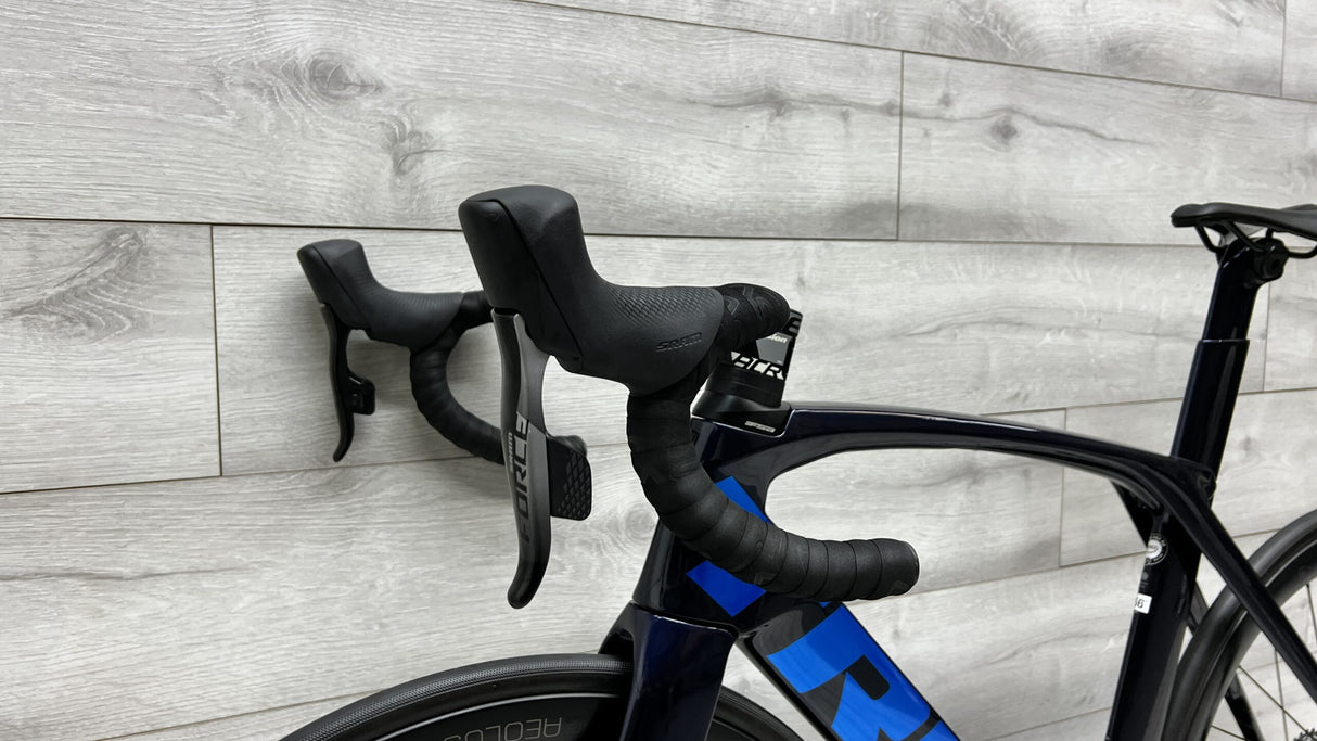 Bicicleta de carretera Trek Madone SL 7 eTap 2022 - 54 cm