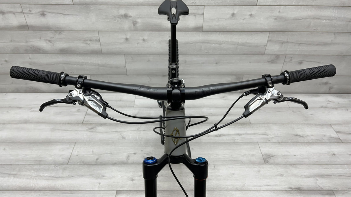 2020 Ibis Mojo HD5 Mountain Bike - Medium