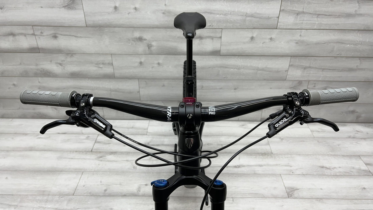 Bicicleta de montaña Trek Fuel EX 8 27.5 Plus 2018 - Grande