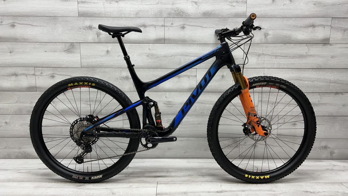 2021 Pivot Mach 4 SL