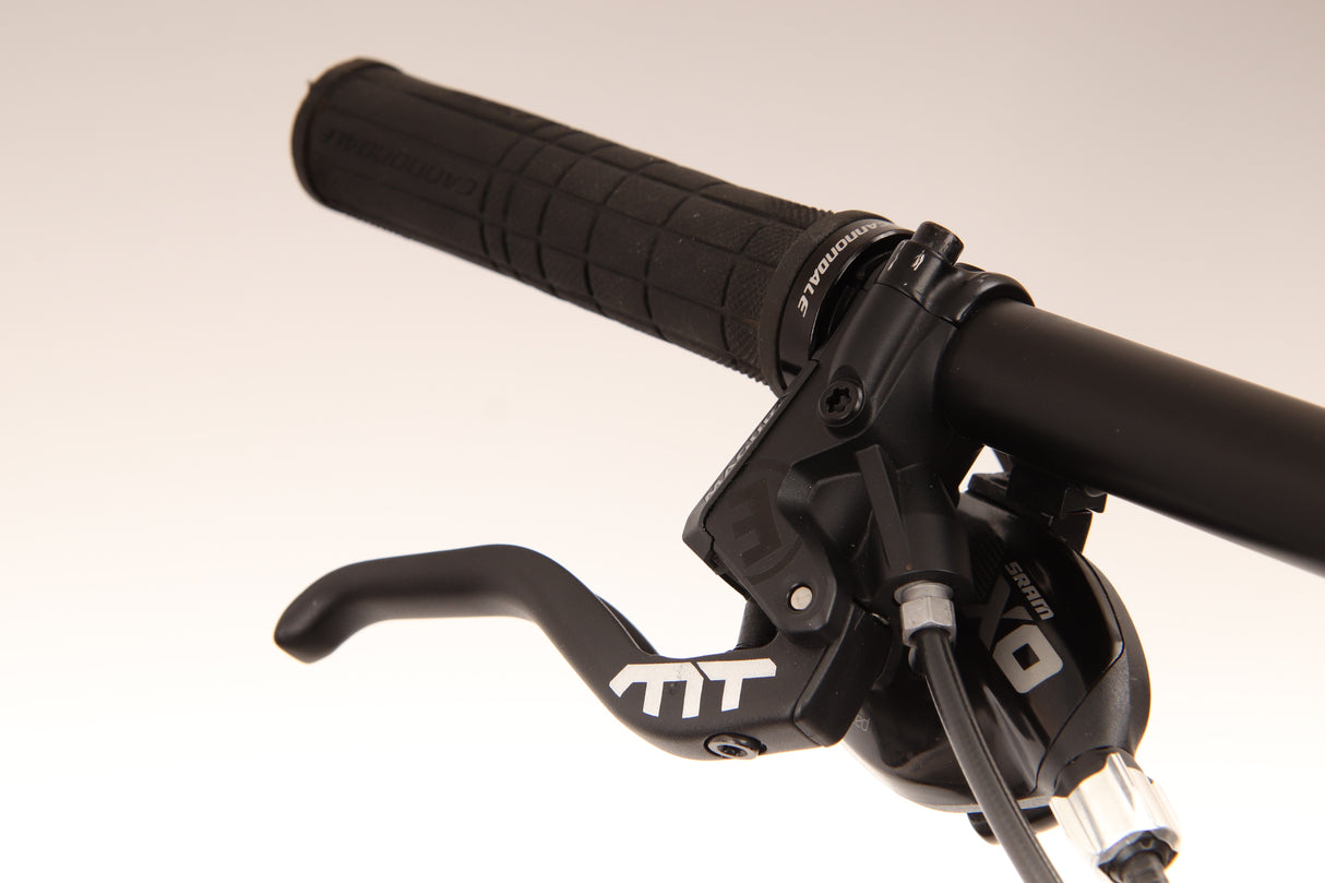 2016 CANNONDALE F-SI CARBON 2 Mountain Bike - Medium