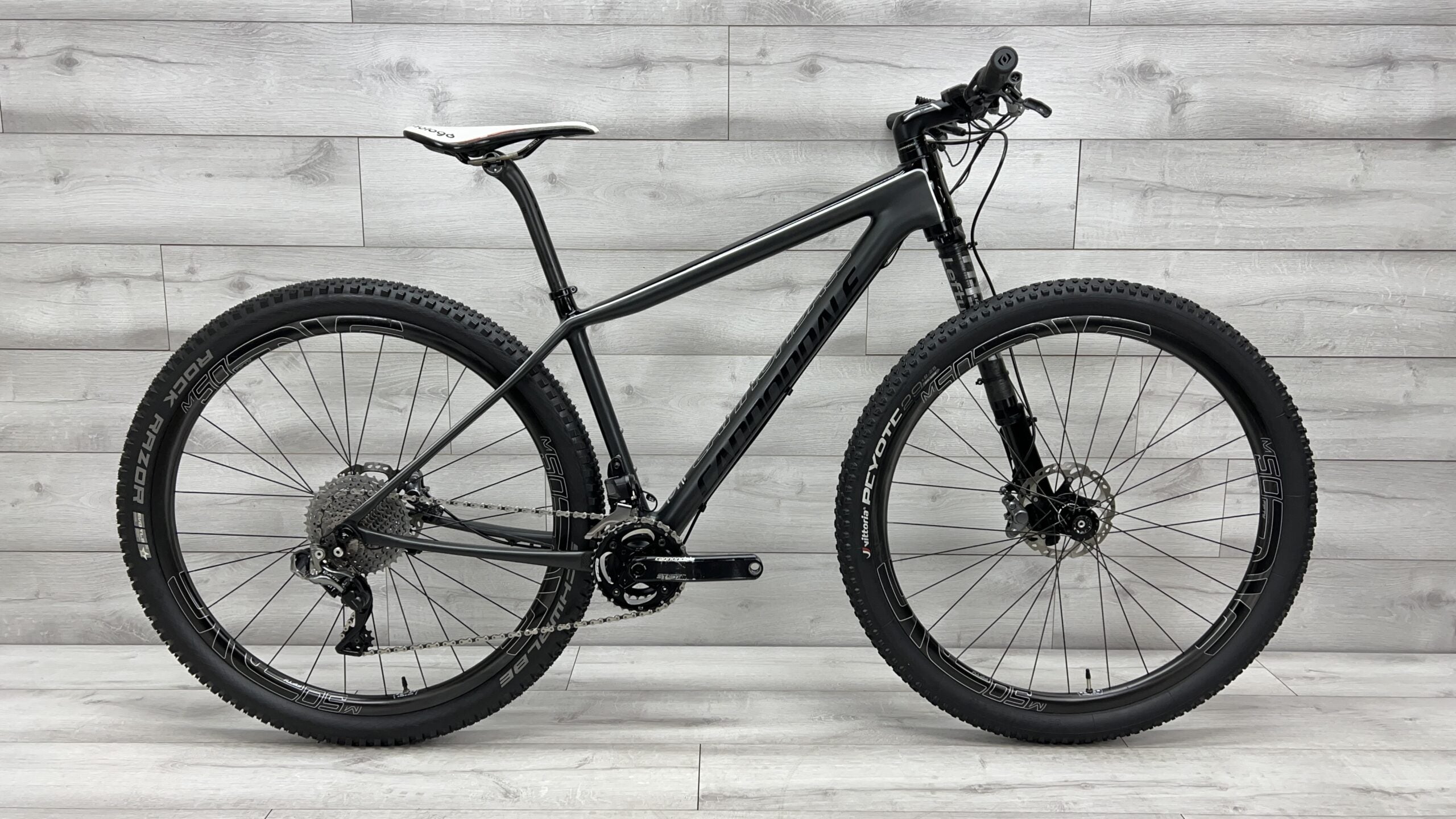 2015 Cannondale F-Si Carbon Black Inc. Mountain Bike - Medium