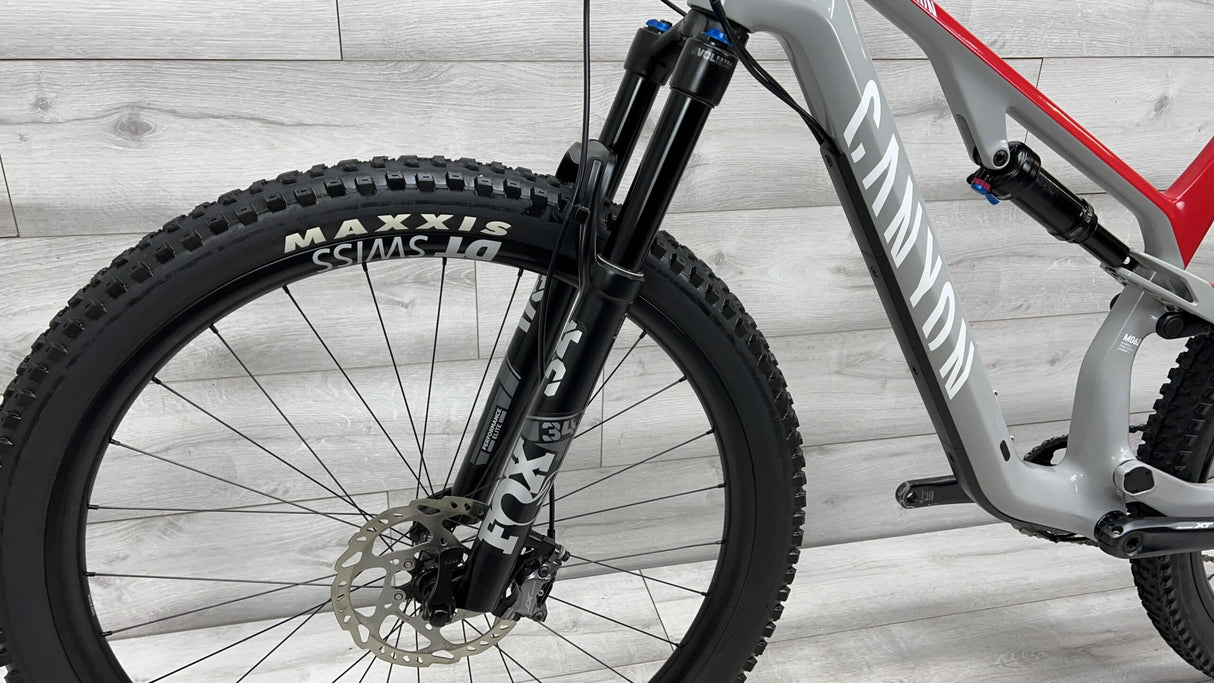 2021 Canyon Neuron CF 8 Mountain Bike - Medium