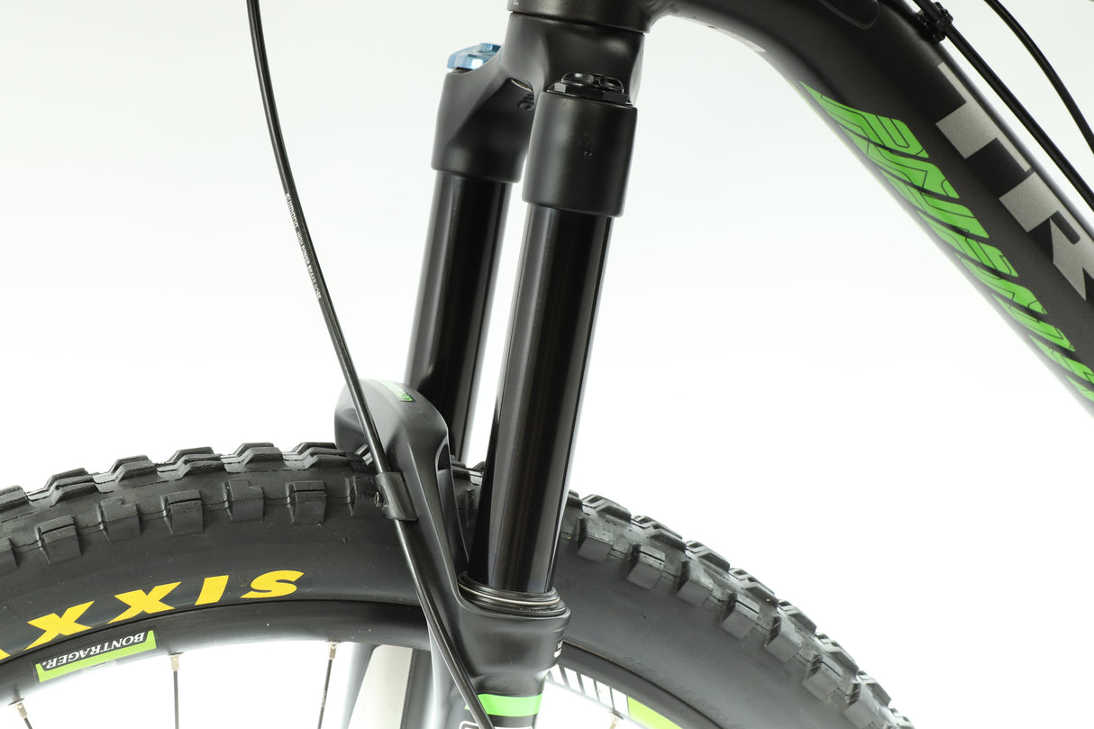 2014 Trek Remedy 7 Mountain Bike - 18.5"