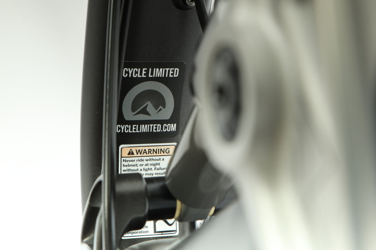 2014 Trek Remedy 7 Mountain Bike - 18.5"