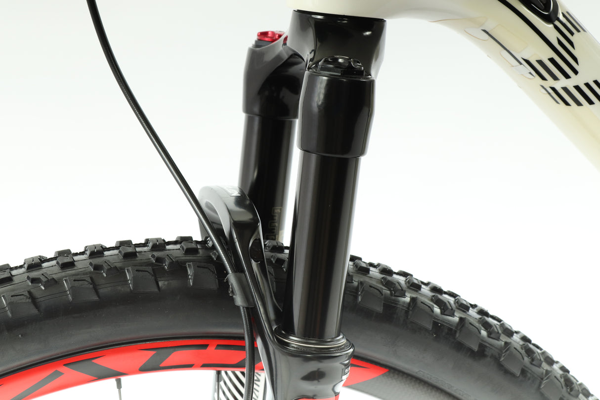 2015 Specialized Epic Expert Carbon World Cup  Mountain Bike - Medium