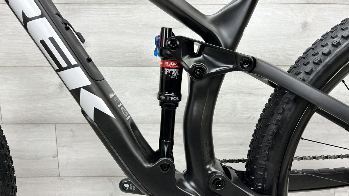 2022 Trek Fuel EX 9.8 GX Mountain Bike - Medium