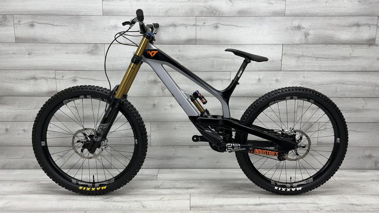 Bicicleta de montaña YT Tues CF Pro Race 2018 - Grande