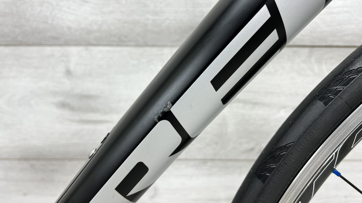 2017 Trek Domane SL 7 Road Bike - 56cm