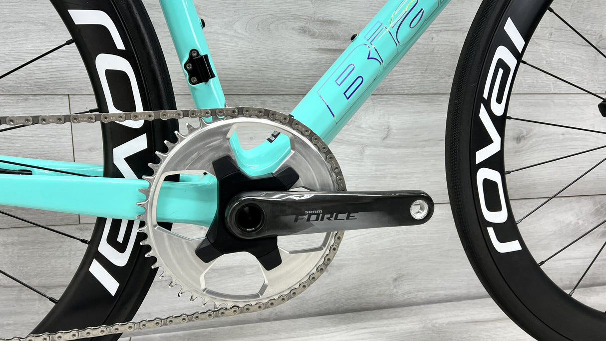 2022 Bianchi Specialissima  Road Bike - 55cm