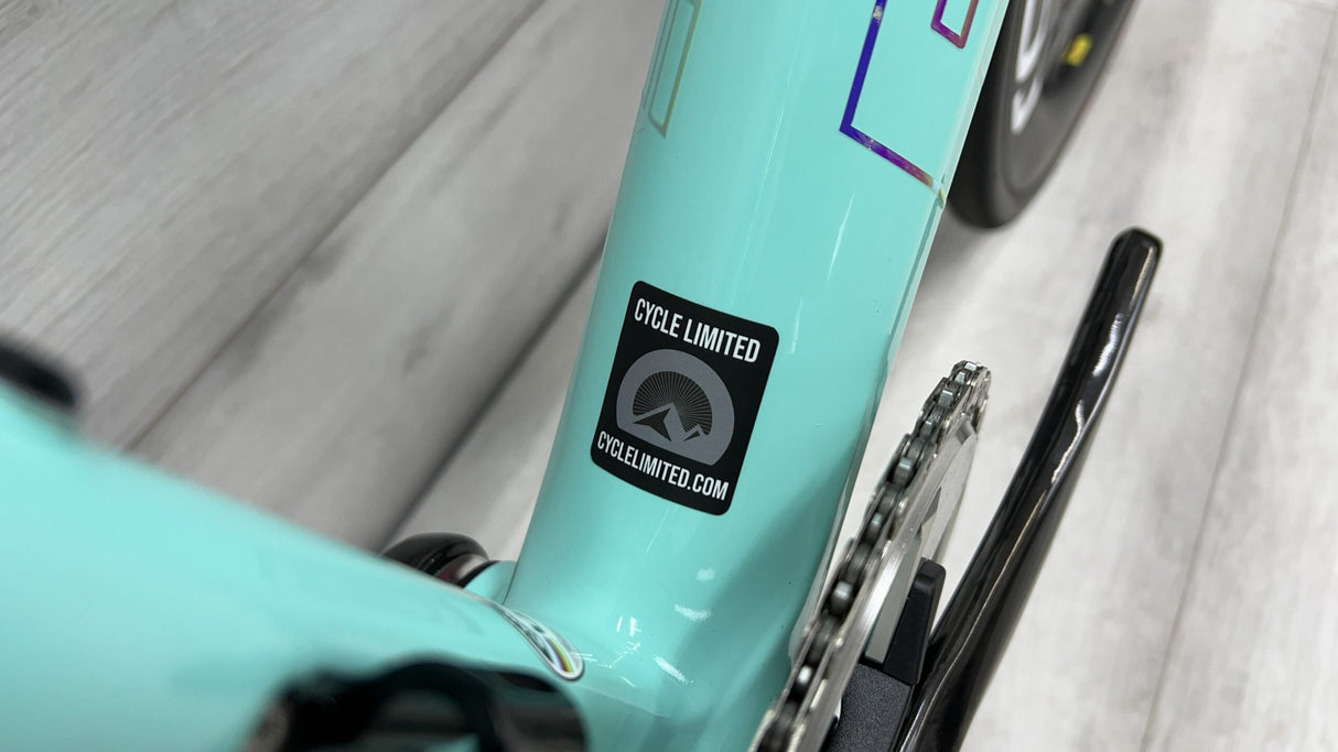 2022 Bianchi Specialissima  Road Bike - 55cm