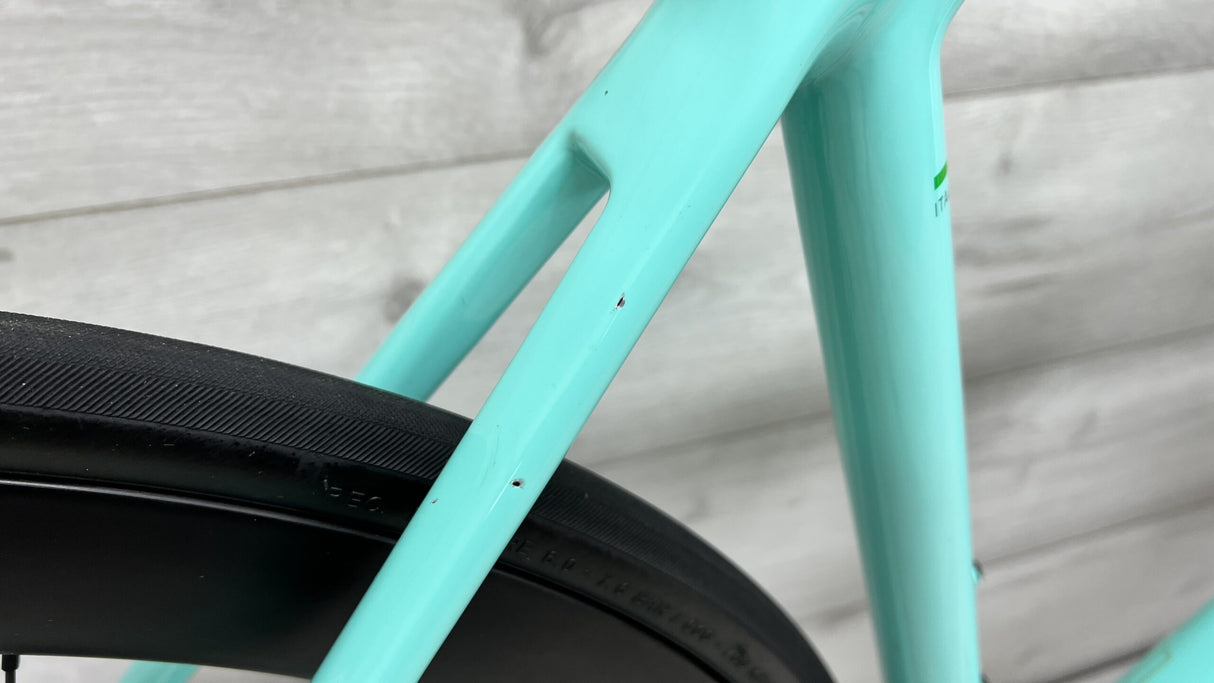 2022 Bianchi Specialissima  Road Bike - 55cm