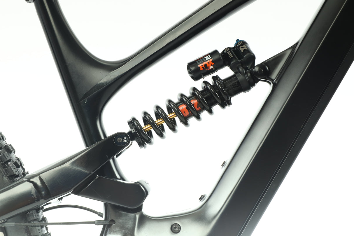 Bicicleta eléctrica de montaña YT Decoy CF 2019: extragrande