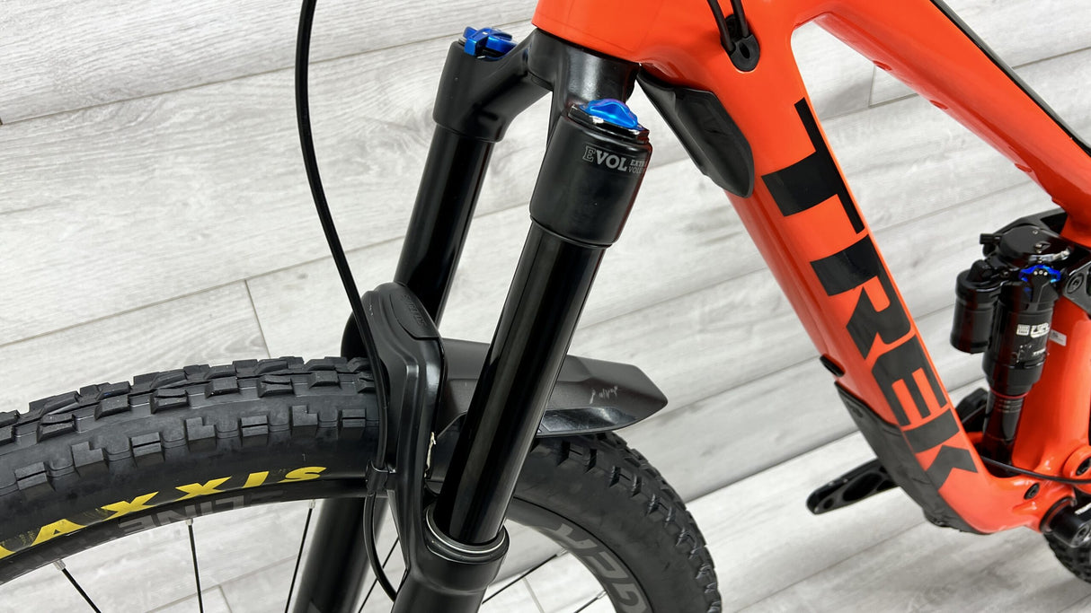 Bicicleta de montaña Trek Slash 9.8 2018 - Pequeña