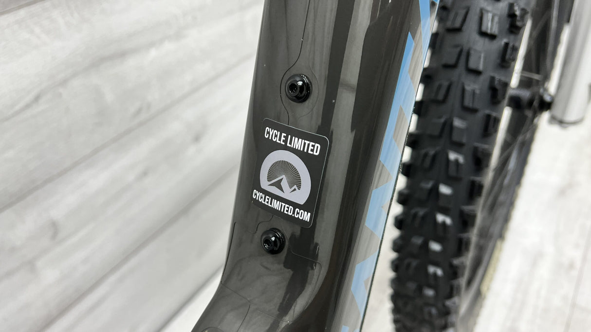 2022 Santa Cruz Hightower C  Mountain Bike - Medium