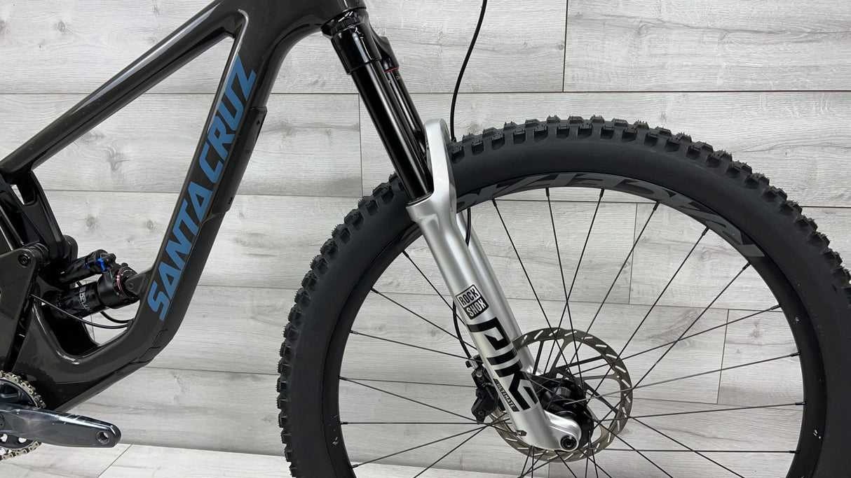 2022 Santa Cruz Hightower C  Mountain Bike - Medium