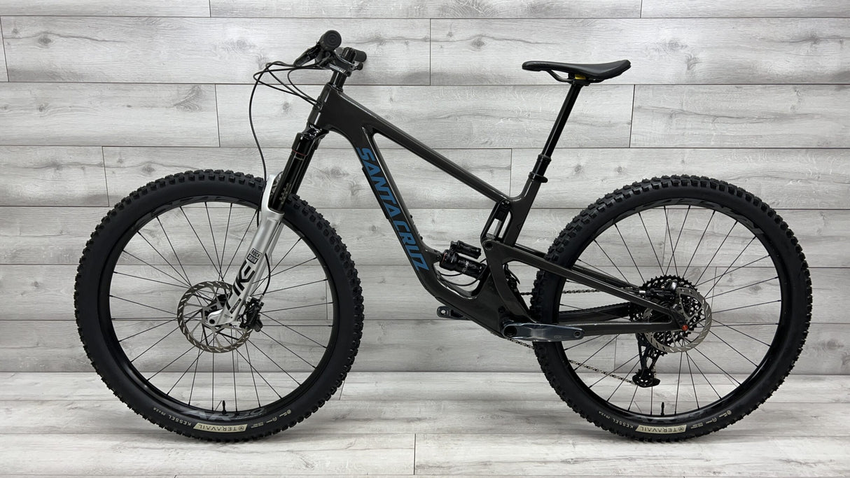 2022 Santa Cruz Hightower C  Mountain Bike - Medium