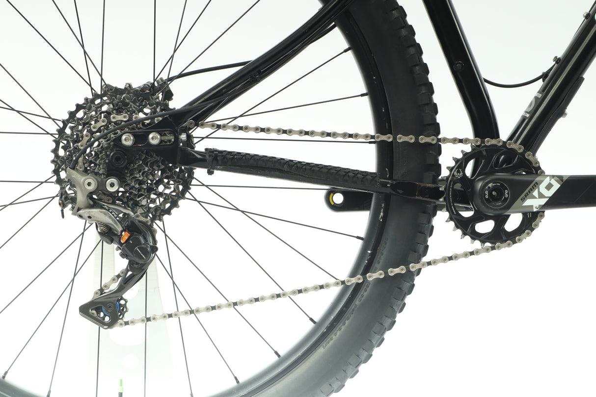 2018 Canfield Nimble 9  Mountain Bike - Large