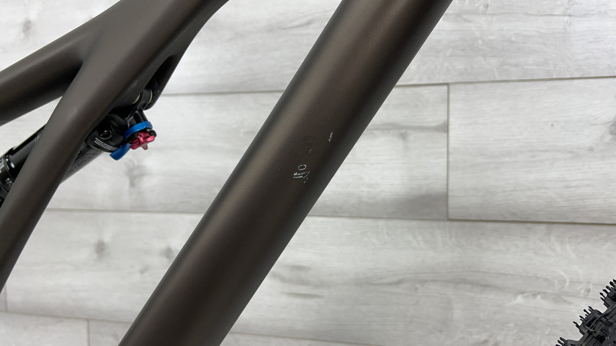 Vélo de montagne Specialized Stumpjumper Expert 2022 - Grand (S4)