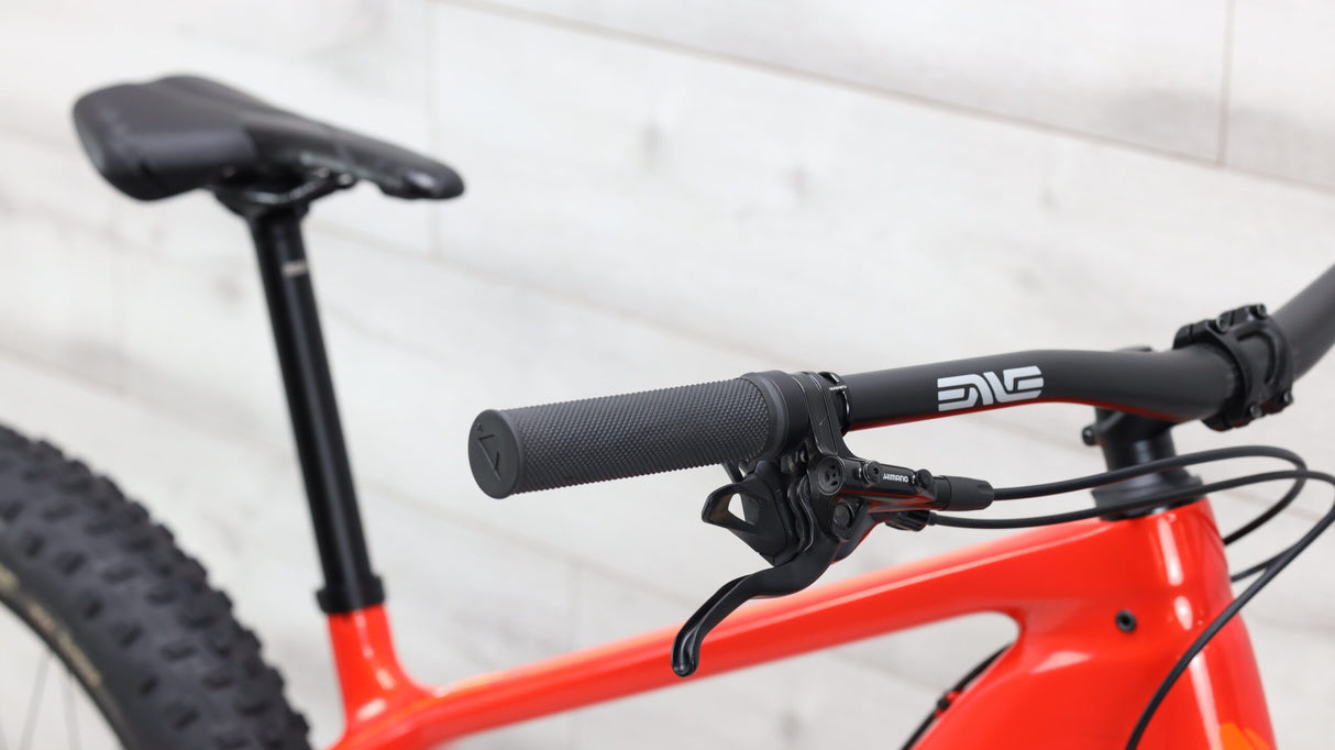 2022 Canyon Dude CF 7  Fat Bike - Medium