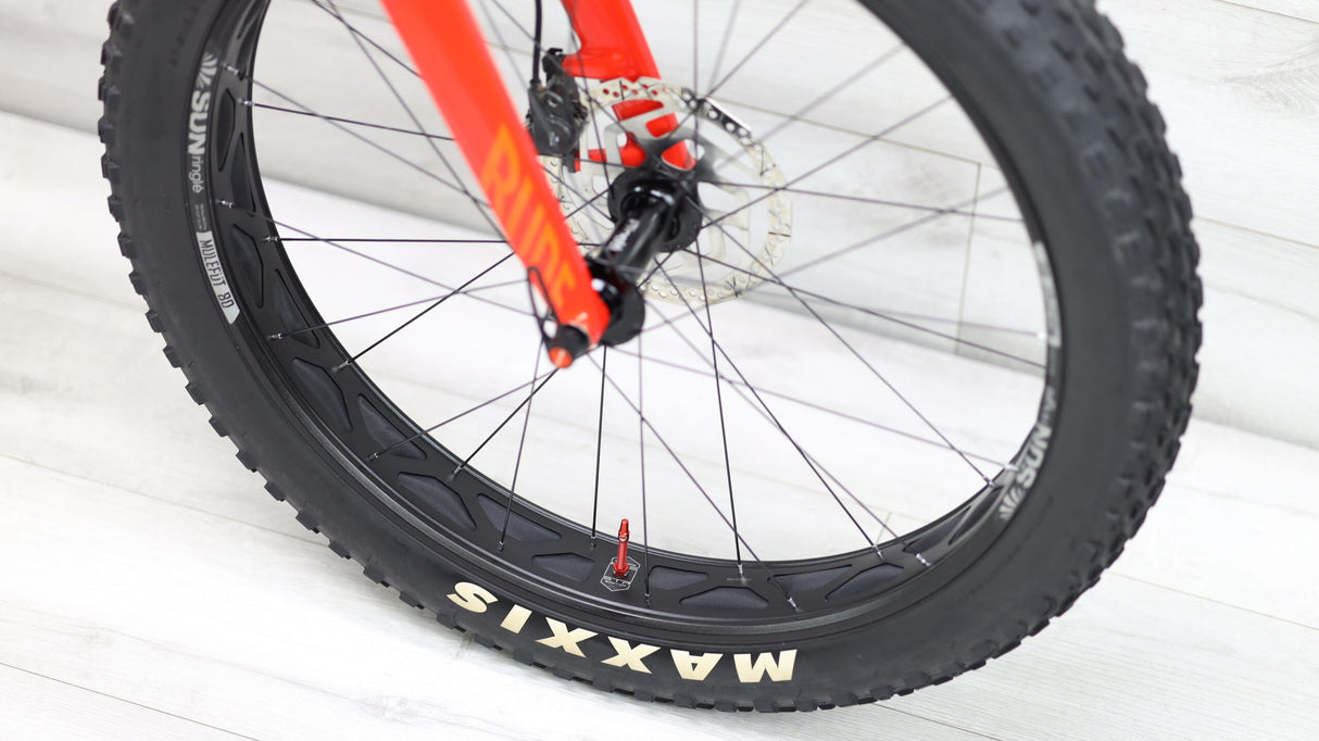 2022 Canyon Dude CF 7  Fat Bike - Medium