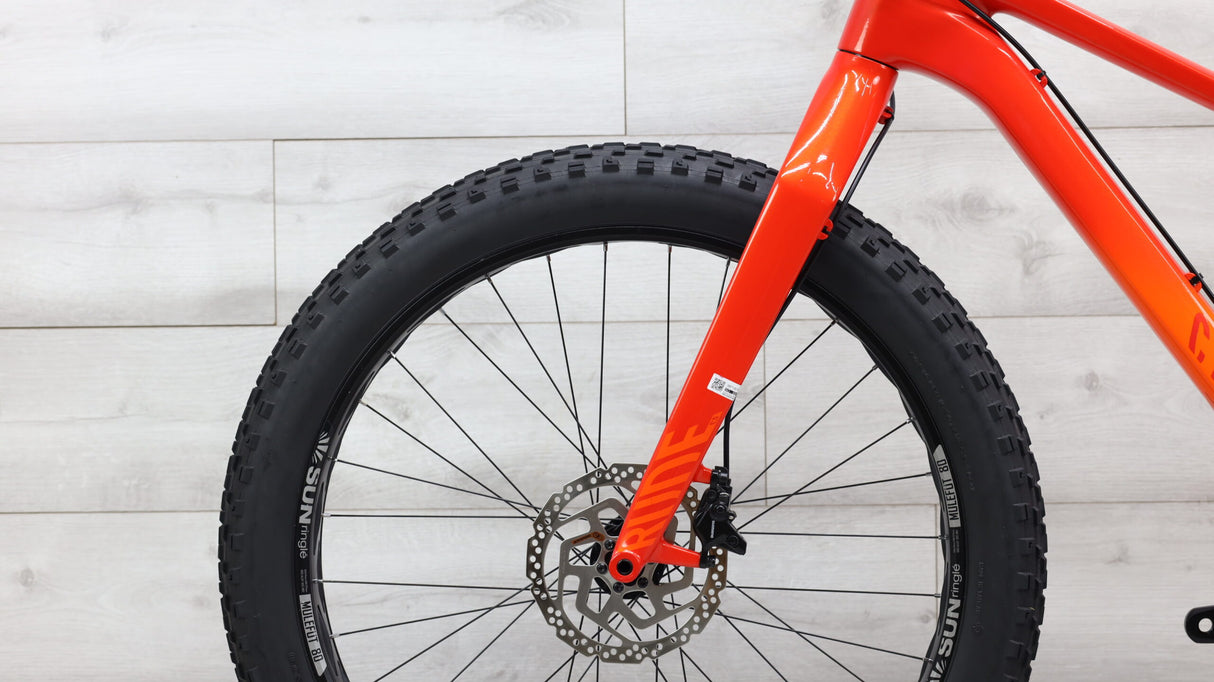 2022 Canyon Dude CF 7  Fat Bike - Medium